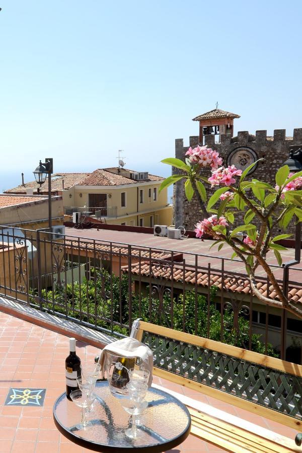 Casa La Boheme Apartment Таормина Екстериор снимка