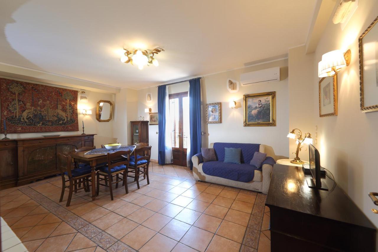 Casa La Boheme Apartment Таормина Екстериор снимка