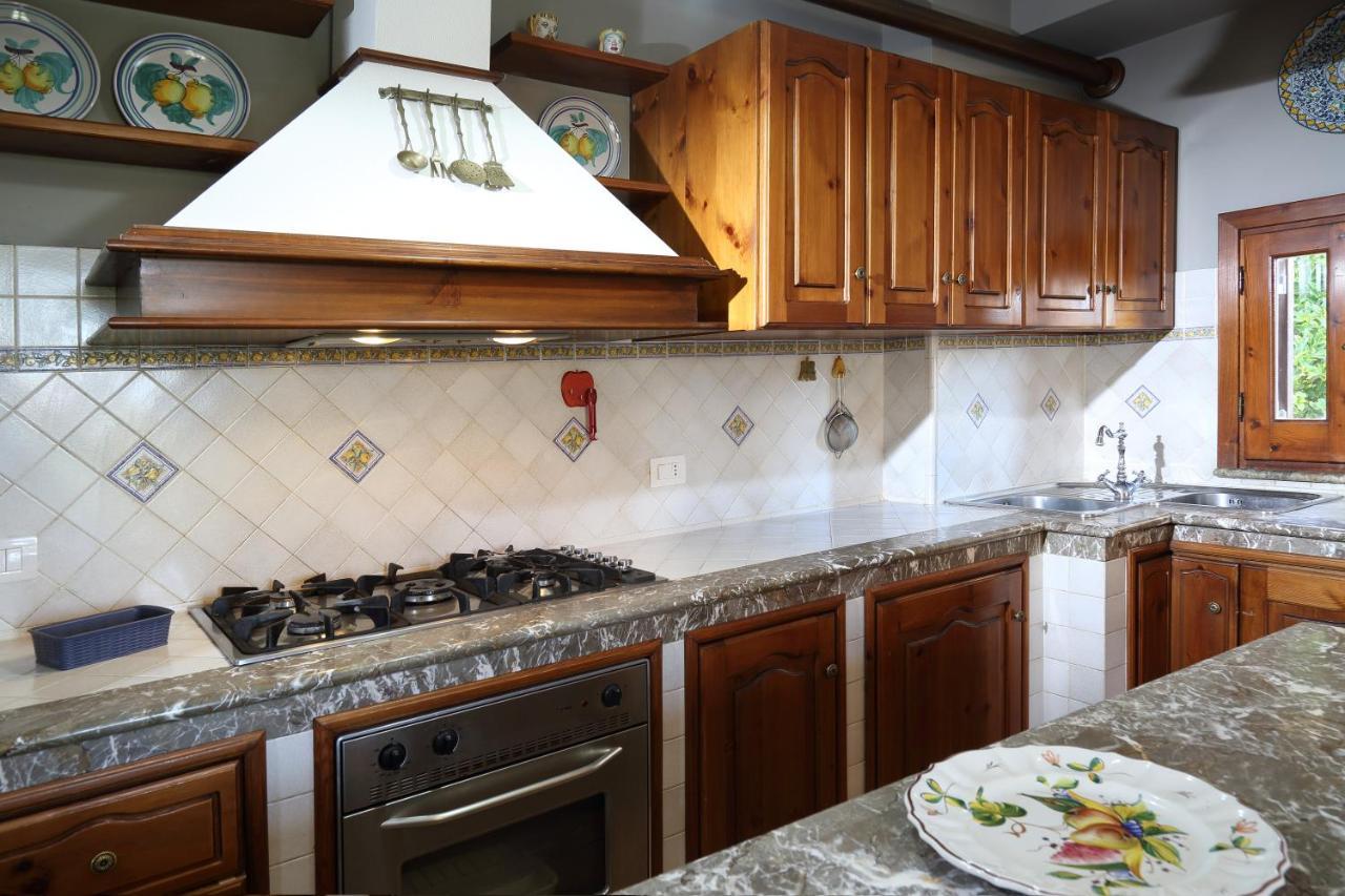 Casa La Boheme Apartment Таормина Екстериор снимка