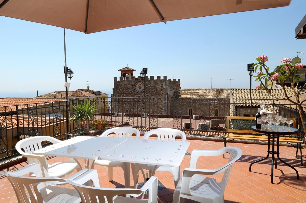 Casa La Boheme Apartment Таормина Екстериор снимка