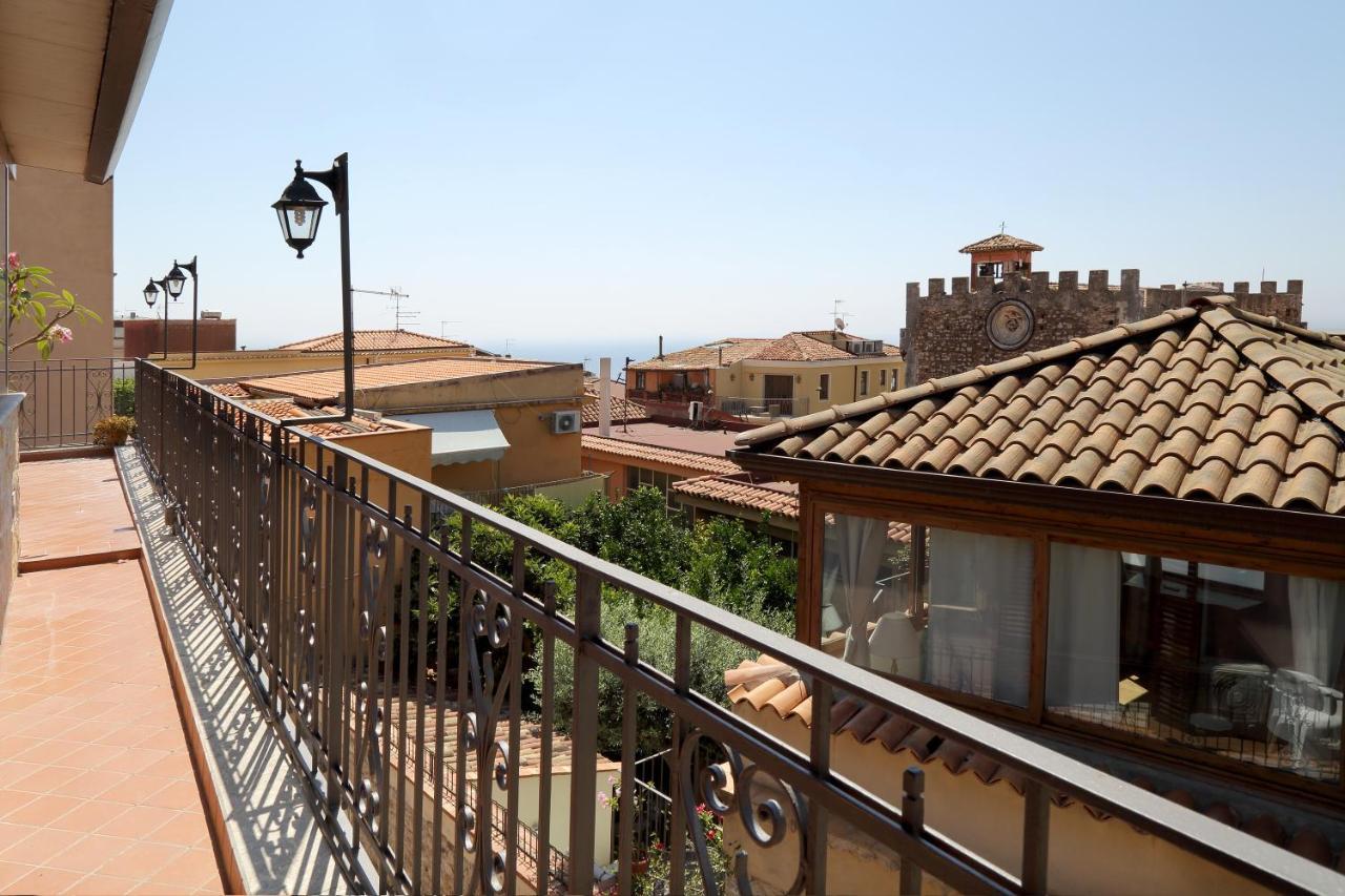 Casa La Boheme Apartment Таормина Екстериор снимка