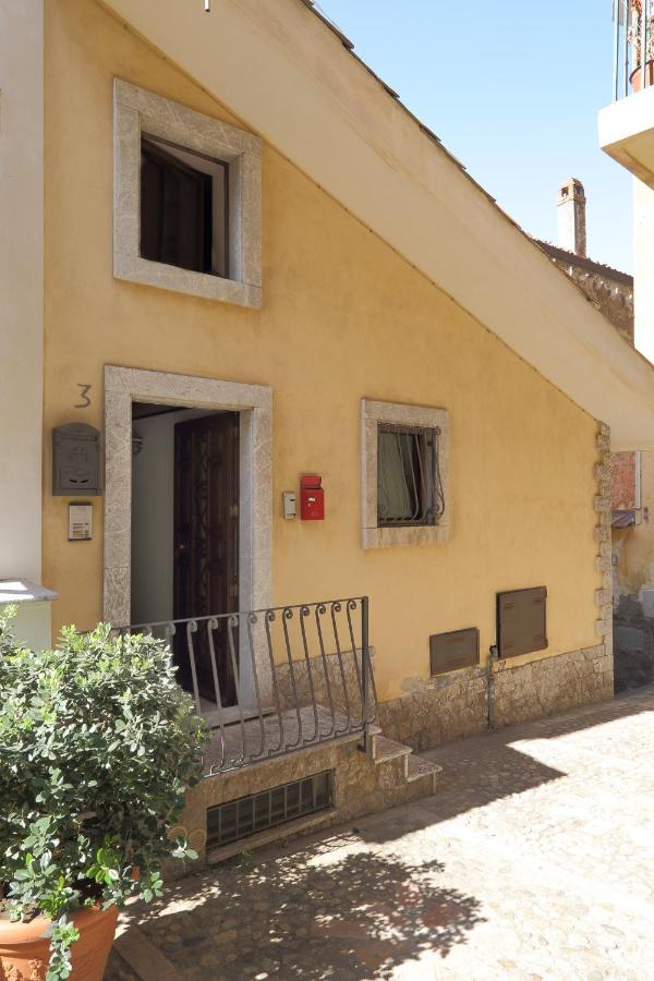 Casa La Boheme Apartment Таормина Екстериор снимка