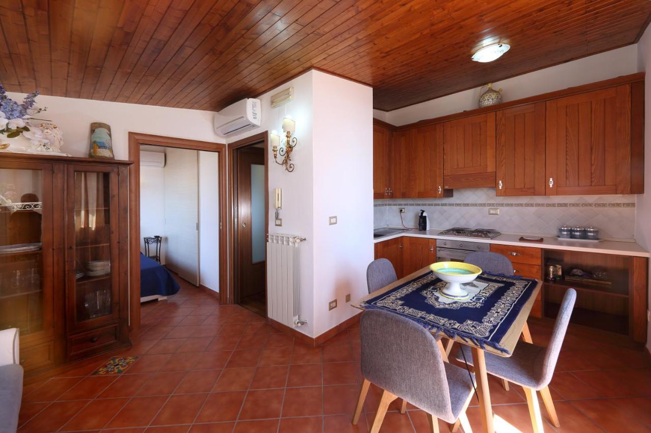 Casa La Boheme Apartment Таормина Екстериор снимка